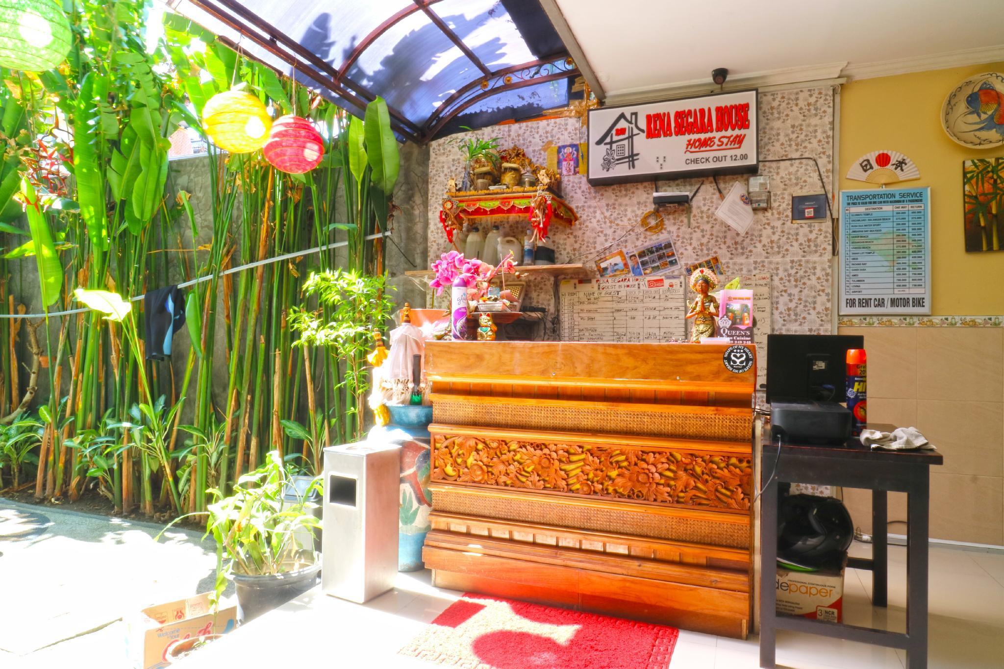 Rena Segara House Kuta Hotel Кута Екстериор снимка