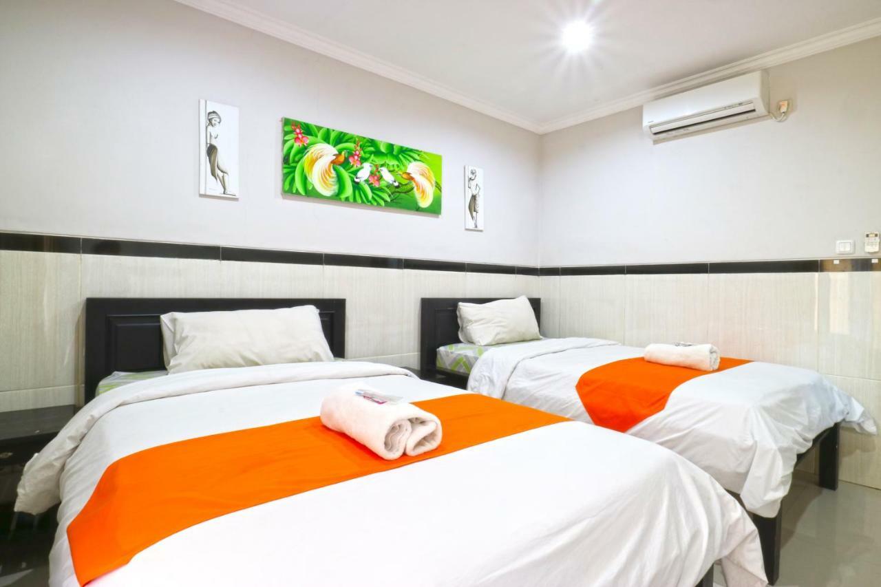 Rena Segara House Kuta Hotel Кута Екстериор снимка