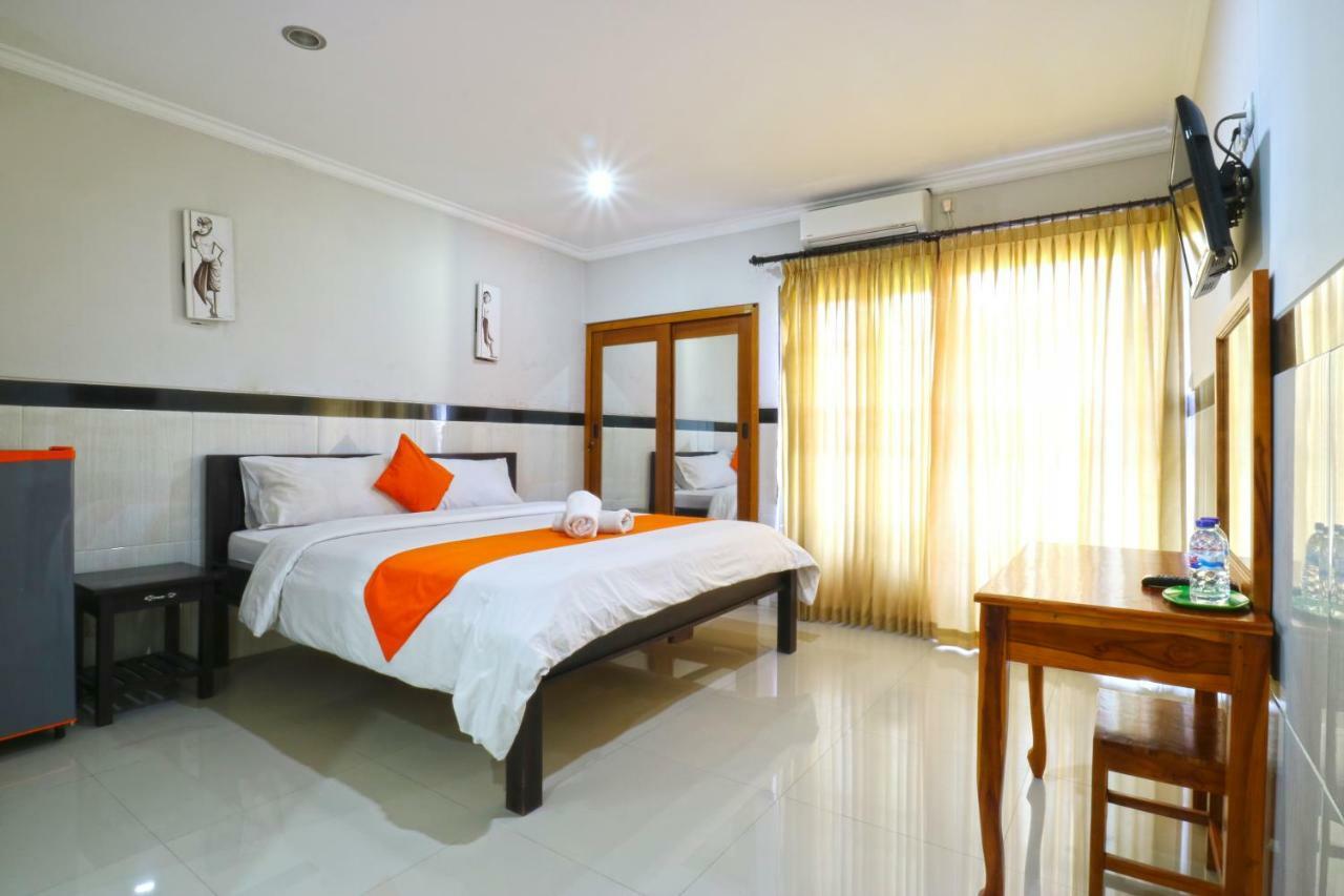 Rena Segara House Kuta Hotel Кута Екстериор снимка